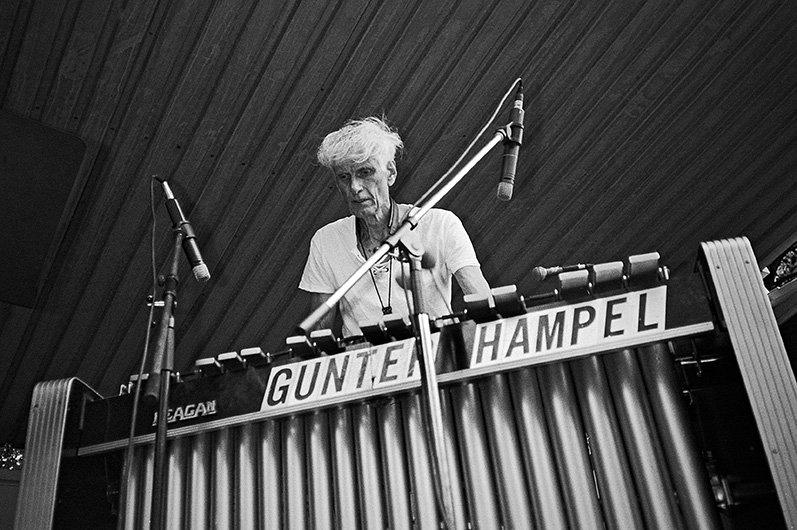 Gunter Hampel, Jazz im Hofgarten, black and white, analog