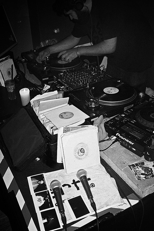 I Love Wax, Guilty Simpson, Phat Kat, Geneva Club, Supa Emcee, Ben*, analog, s/w, schwarz-weiss, b/w, black and white, Contax T3