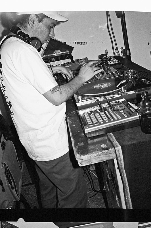 Flakodiablo, Lunar Tapes, Santiago de Chile, Brause, Vereinsheim Schnitzel, Düsseldorf, analophotography, olympus xa, compactcamera, point and shoot, 35mm, 35mm feed, dj, hip hop